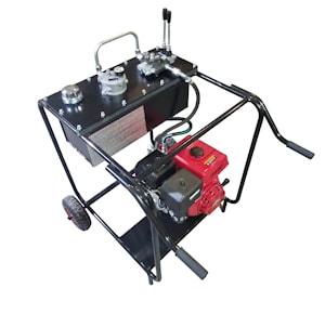 Мобильная установка гидравлическая с ДВС   