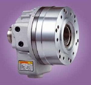 Высокоскоростные компактные вращающиеся гидроцилиндры со сквозным отверстием и блоком клапанов серия RCS